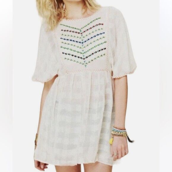 Free People | New Romantics | Rainbow Sheer Flower Bud Embroidered Tunic - Picture 2 of 10